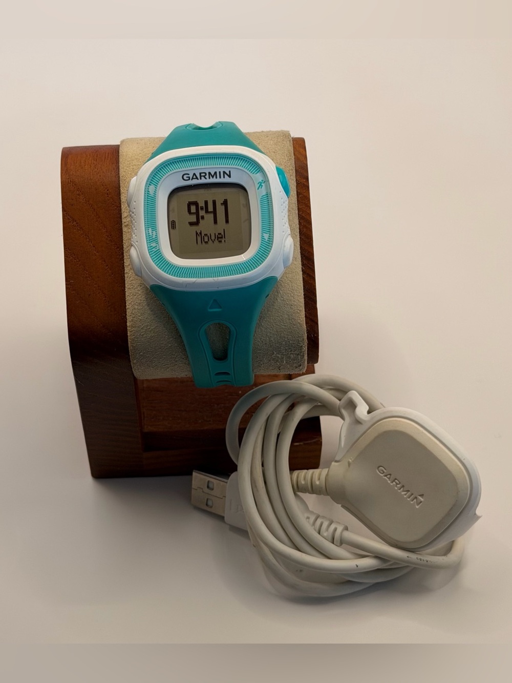 Garmin Forerunner 15, Small, Tested, Charger Included, Smartwatch